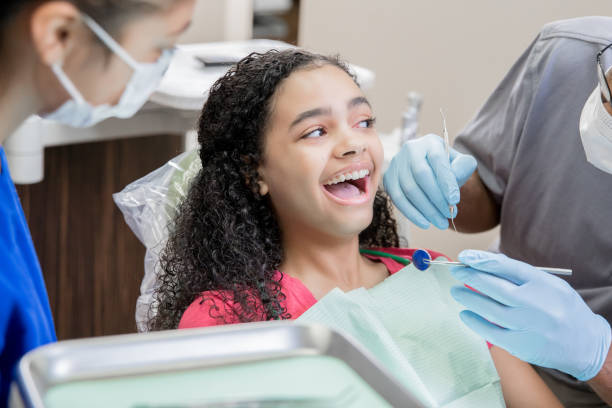 Best Emergency Dentist for Lost Fillings or Crowns in Ashland, CA